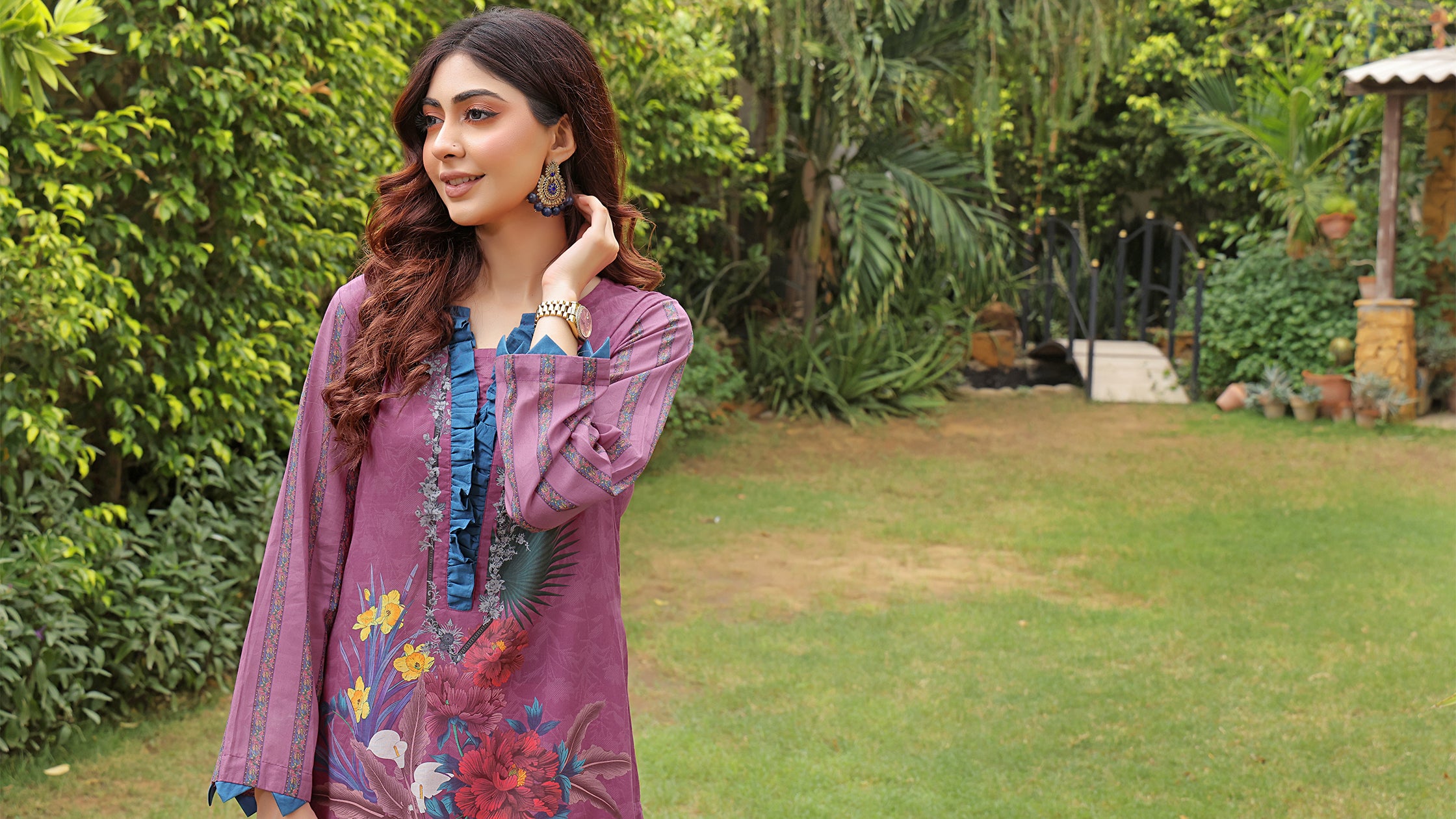 Lawn Frock Design: A Fashionable Choice in Ladies Wear