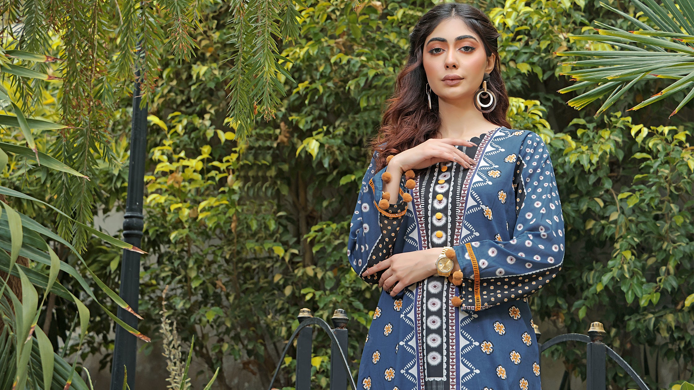 Lawn Frock Design 2022: A Stylish Look into Fiona's Collections