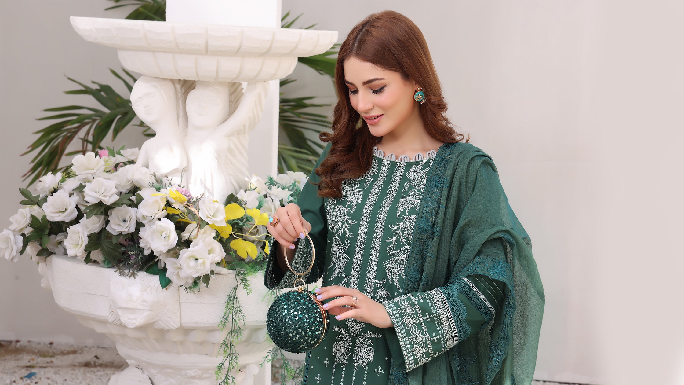 The Allure of Frocks in Ladies' Wear Fashion