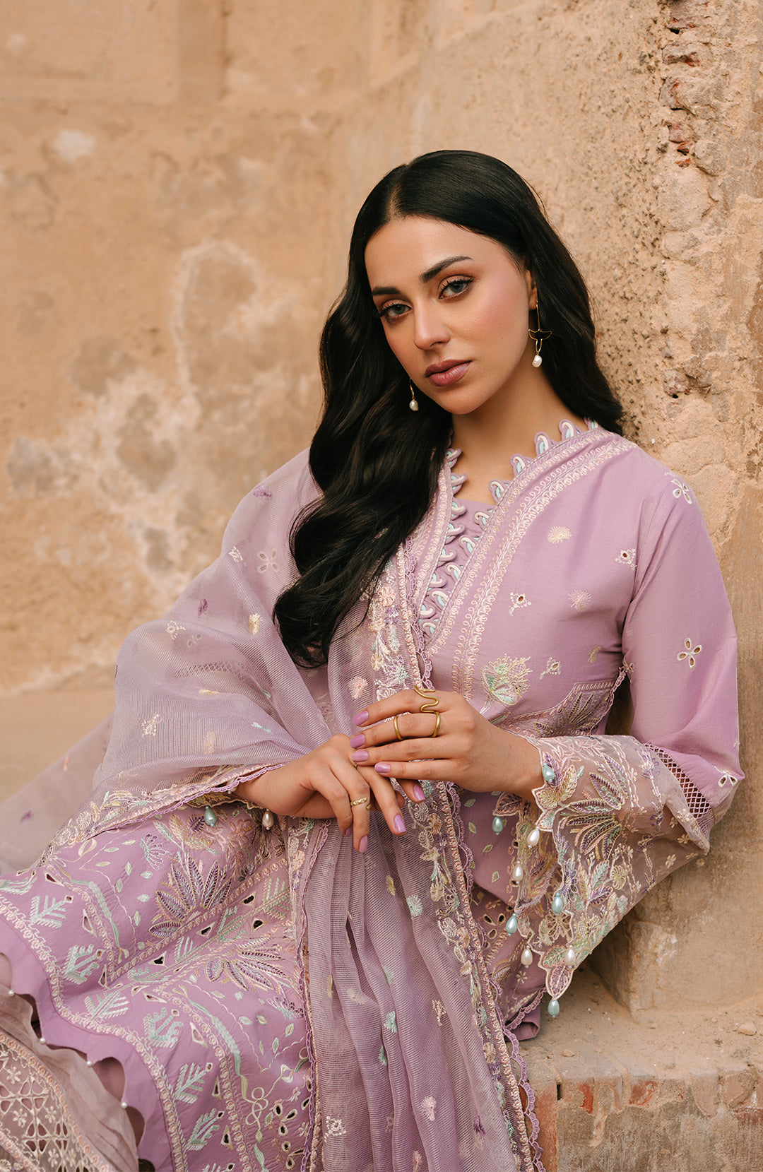 Irisa | 3Pc Lawn Embroidered Suit