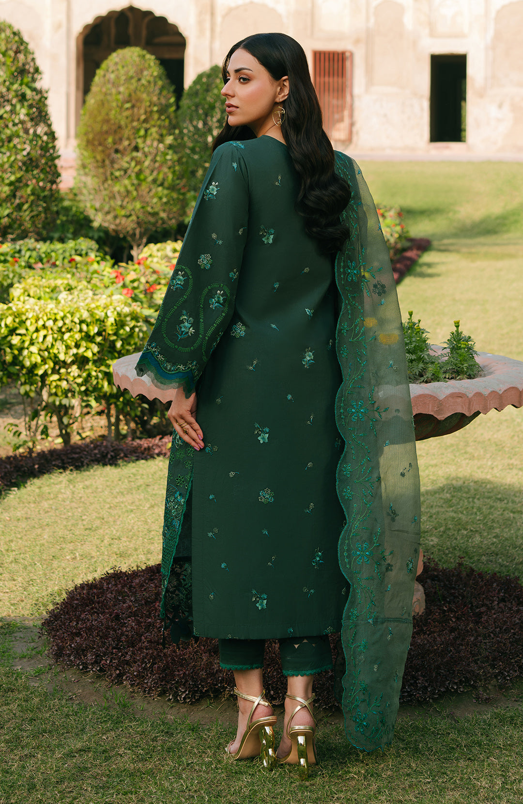 Mirana | 3Pc Lawn Embroidered Suit