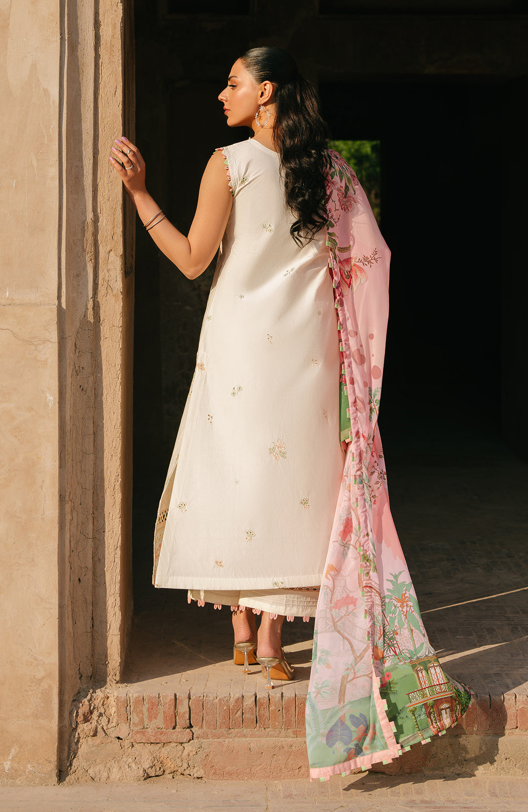 Nevin | 3Pc Lawn Embroidered Suit