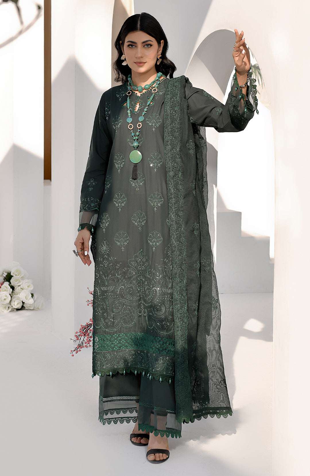 Opulence | 3-Pc Lawn Embroidered Suit